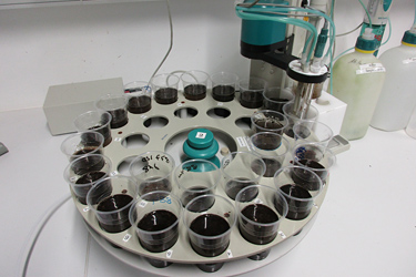 pH-Meter mit Probenwechsler