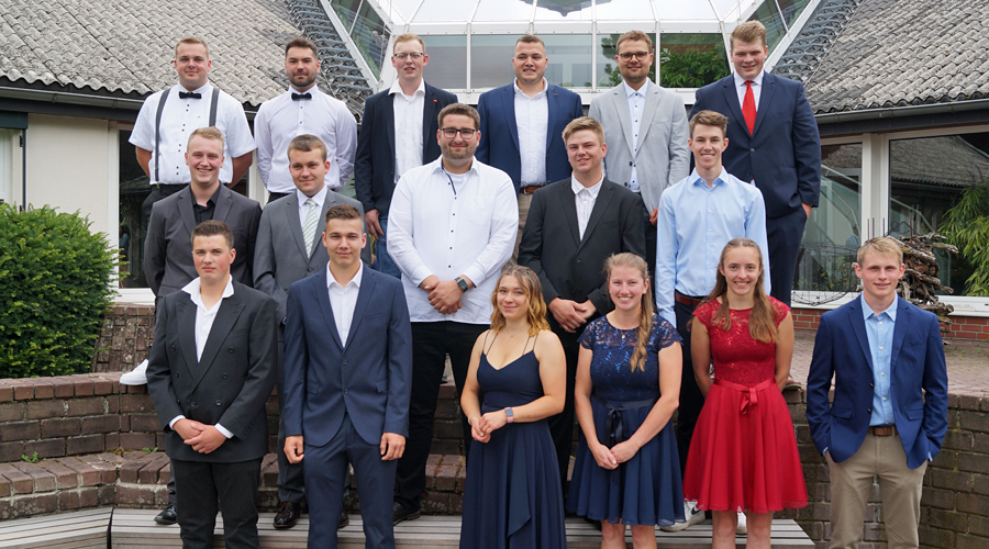 Abschlussklasse O2 Fachschule Köln-Auweiler 2025